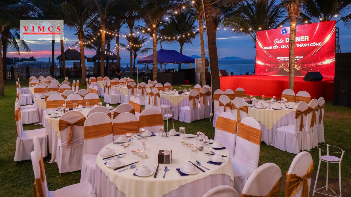 Gala Dinner tổ chức ngoài biển