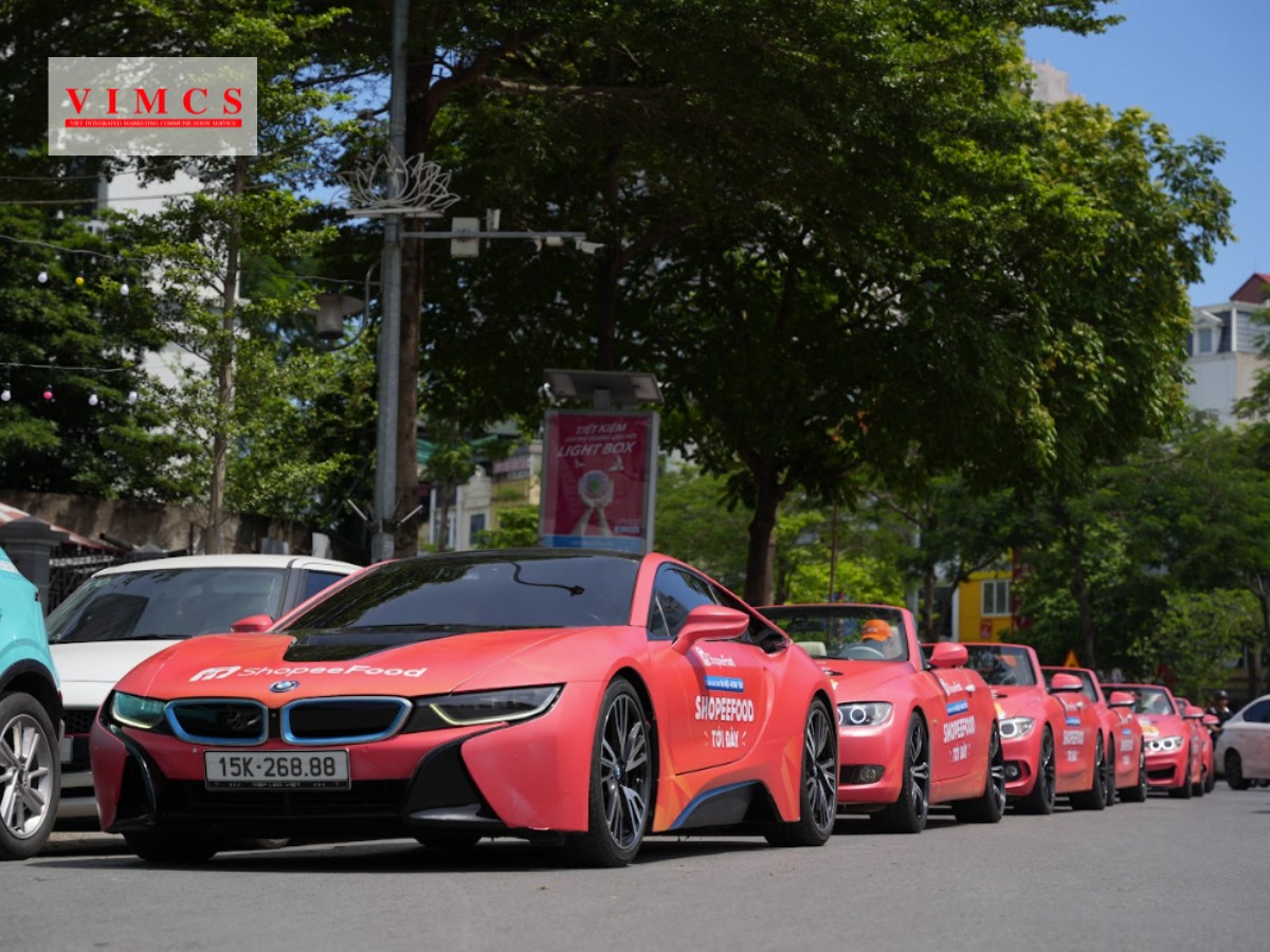 Roadshow đoàn xe diễu hành